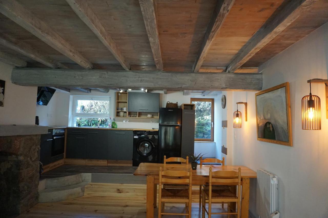Les Hiboux Villa Castelnau-Durban ภายนอก รูปภาพ